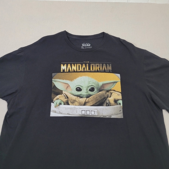 Star Wars Mandalorian Graphic Tee T-shirt Mens 2XL Pop Culture Streetwear Shirt - Picture 2 of 9